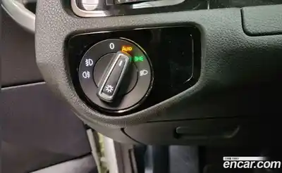 Volkswagen Golf 2014 1.4 Автомат в Москве № 629037, миниатюра 9