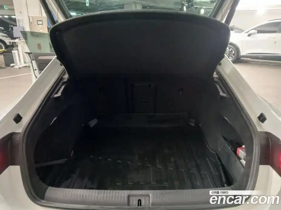 Volkswagen Arteon 2019 2.0 Автомат в Москве № 629112, фото 18