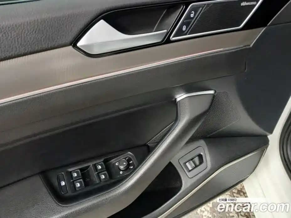 Volkswagen Arteon 2019 2.0 Автомат в Москве № 629112, фото 10
