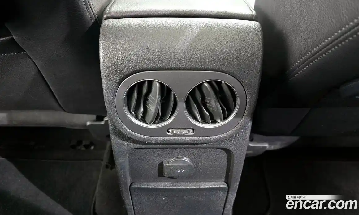 Volkswagen Tiguan 2016 2.0 Автомат в Москве № 629117, фото 19