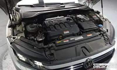 Volkswagen Arteon 2019 2.0 Автомат в Москве № 629149, миниатюра 6