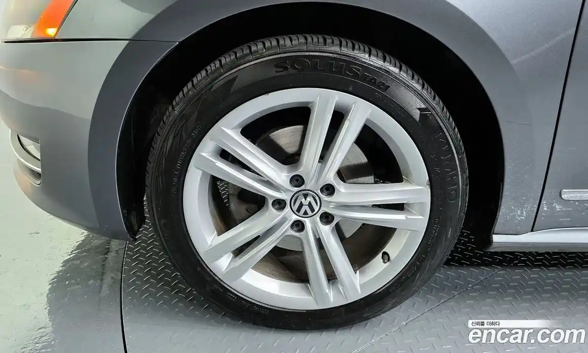 Volkswagen Passat 2015 2.0 Автомат в Москве № 629180, фото 5