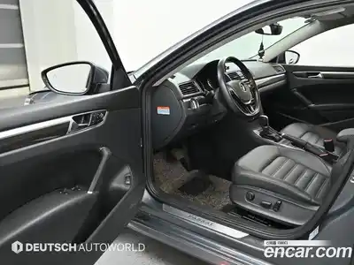 Volkswagen Passat 2018 2.0 Автомат в Москве № 629299, миниатюра 11