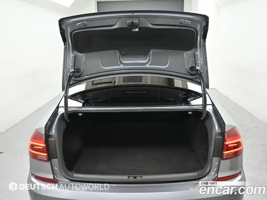 Volkswagen Passat 2018 2.0 Автомат в Москве № 629299, фото 19