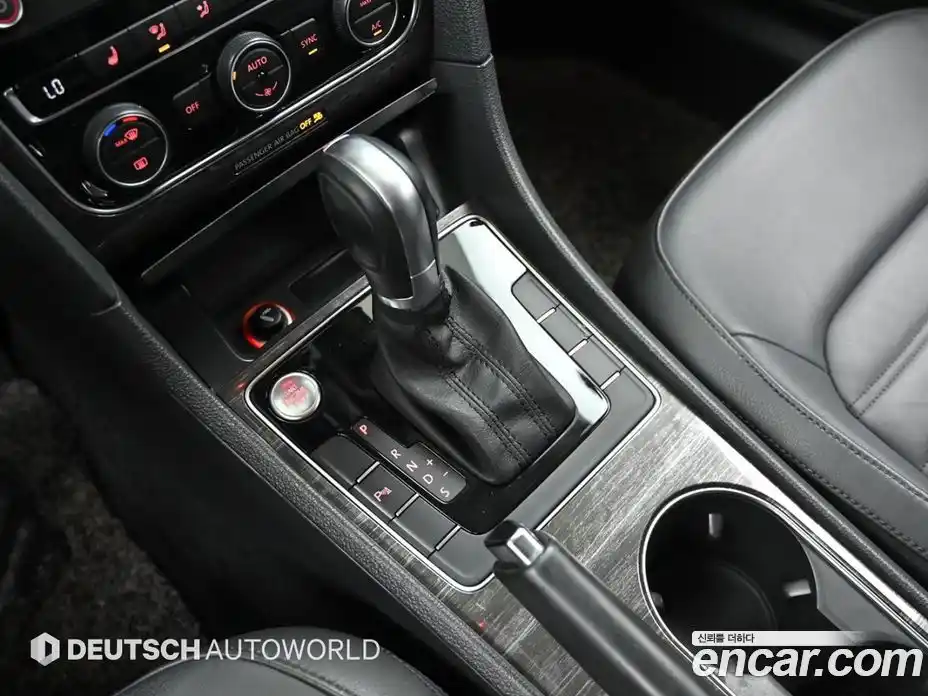 Volkswagen Passat 2018 2.0 Автомат в Москве № 629299, фото 9