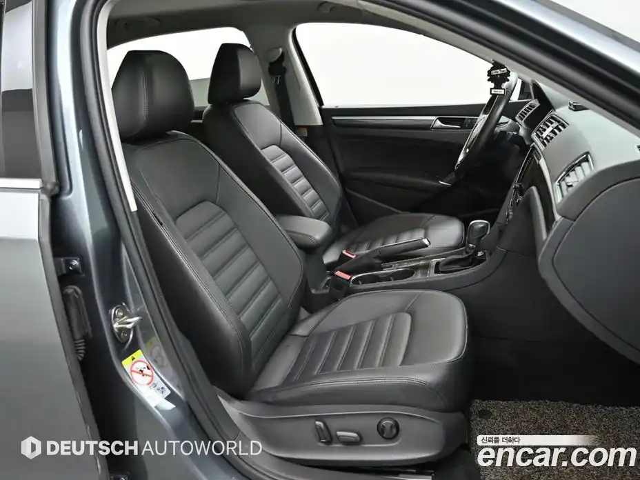 Volkswagen Passat 2018 2.0 Автомат в Москве № 629299, фото 10