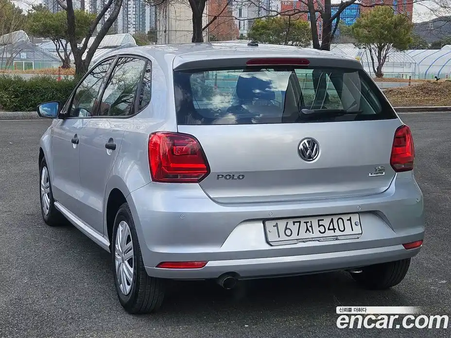 Volkswagen Polo 2016 1.3 Автомат в Москве № 629301, фото 5