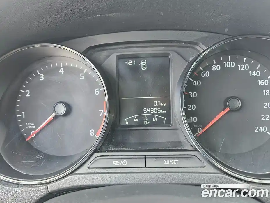 Volkswagen Polo 2016 1.3 Автомат в Москве № 629301, фото 8