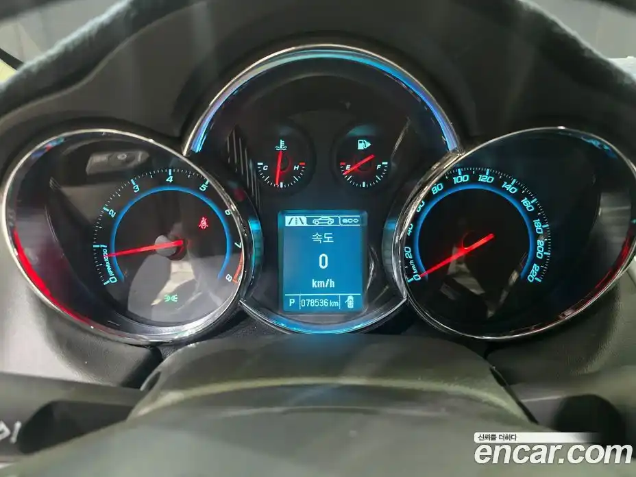 Chevrolet Cruze 2014 1.8 Автомат в Москве № 97473, фото 14