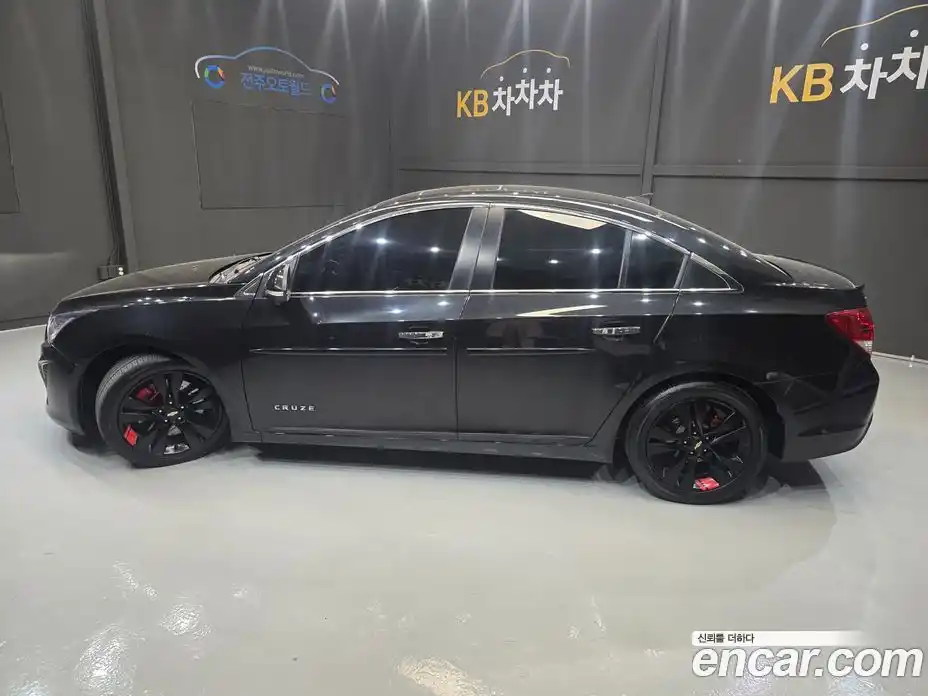 Chevrolet Cruze 2014 1.8 Автомат в Москве № 97473, фото 3