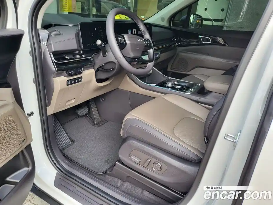 Kia Canival 2026 1.6 Автомат в Москве № 10071, фото 7