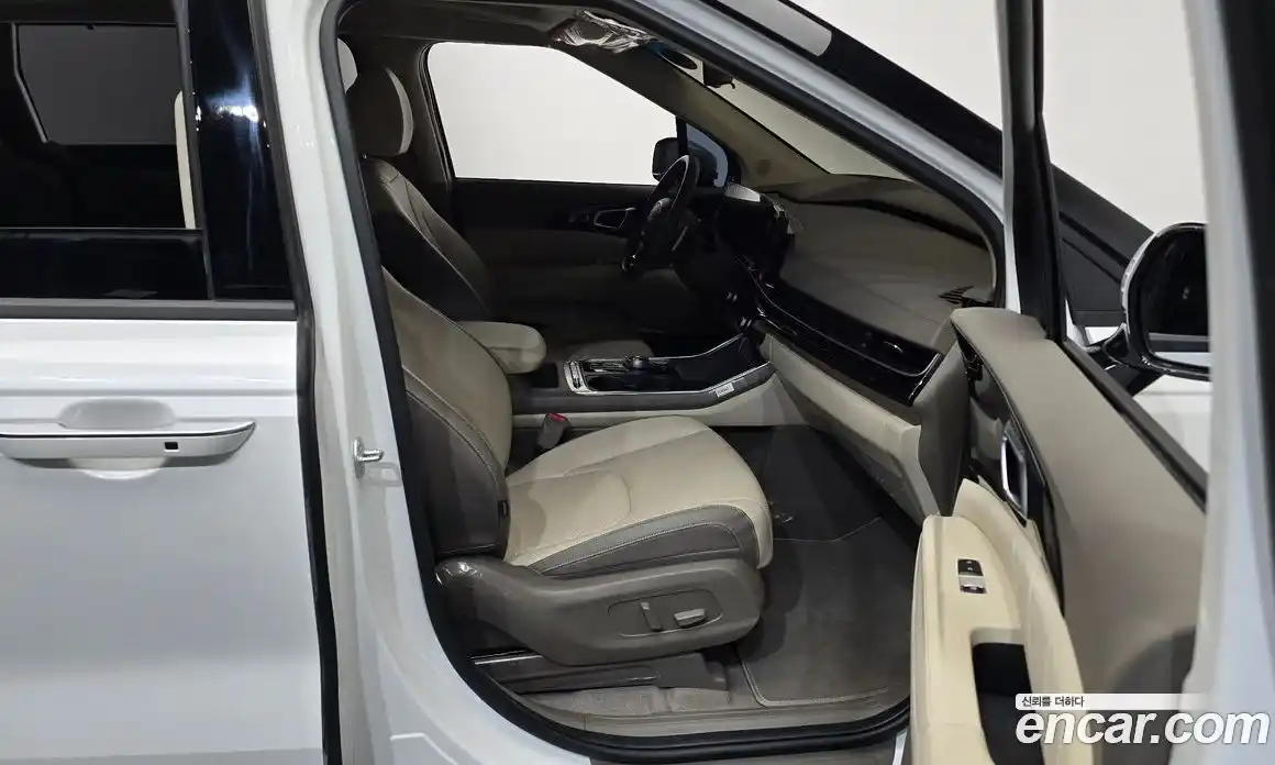 Kia Canival 2024 2.2 Автомат в Москве № 124048, фото 11