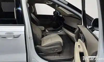 Kia Canival 2024 2.2 Автомат в Москве № 124048, миниатюра 11