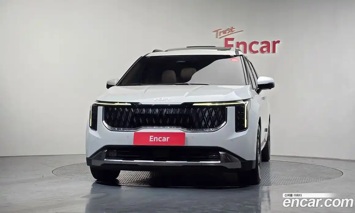 Kia Canival 2024 2.2 Автомат в Москве № 124048, фото 3