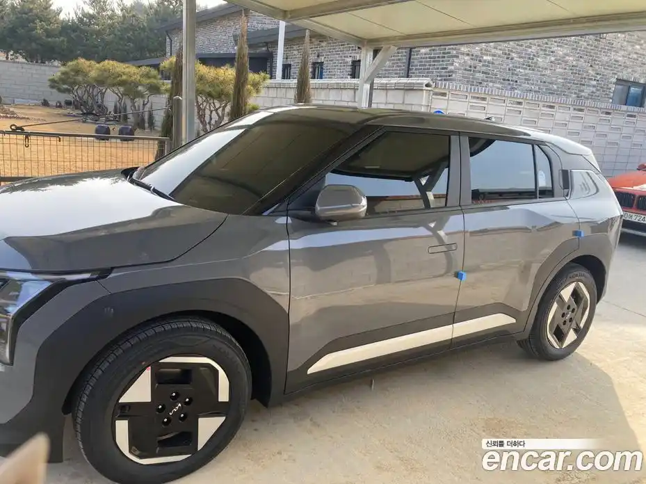 Kia EV3 2026 Автомат в Москве № 127420, фото 3