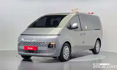 Hyundai Staria, 2025