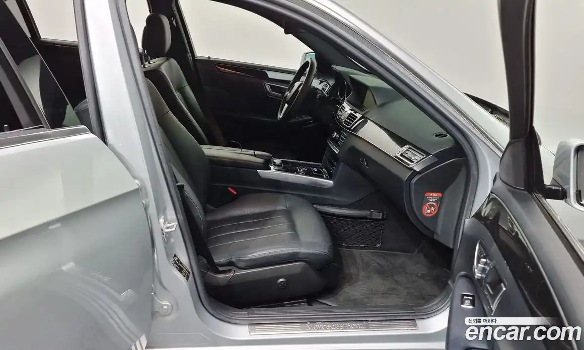 Mercedes-Benz E-Class 2014 3.5 Автомат в Москве № 139608, фото 11