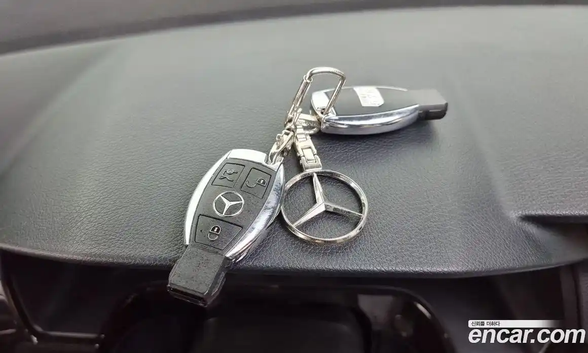 Mercedes-Benz E-Class 2014 3.5 Автомат в Москве № 139608, фото 17