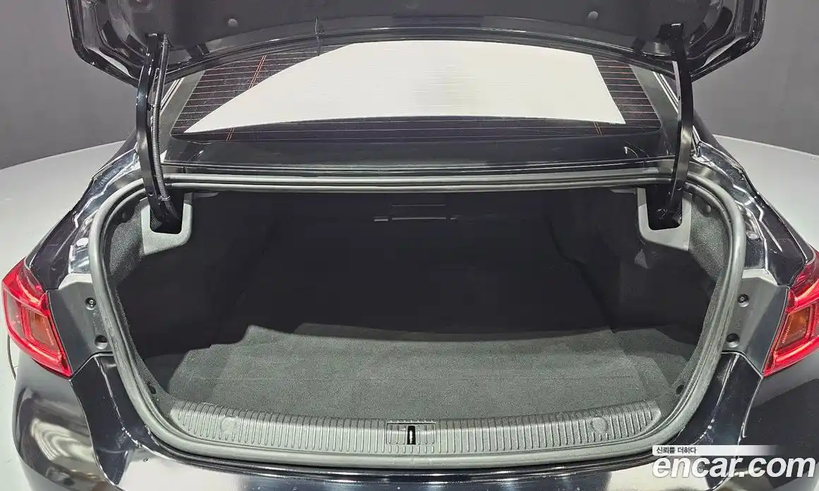 Renault SM6 2019 2.0 Автомат в Москве № 148289, фото 20