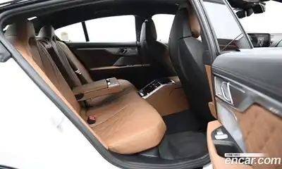 BMW M8 2024 4.4 Автомат в Москве № 153317, миниатюра 12