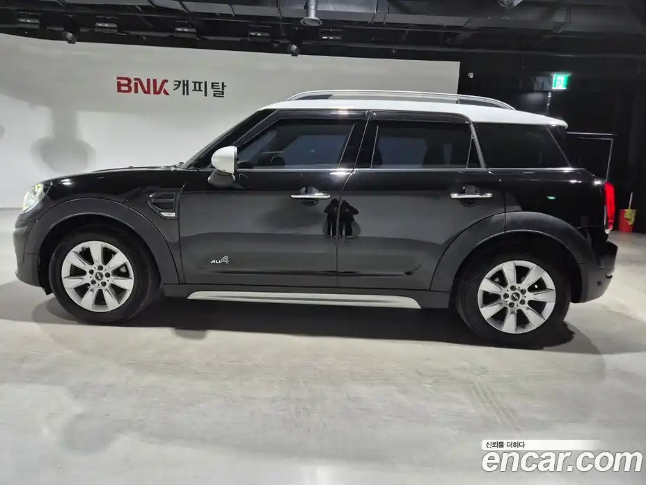 Mini Countryman 2017 2.0 Автомат в Москве № 156320, фото 7