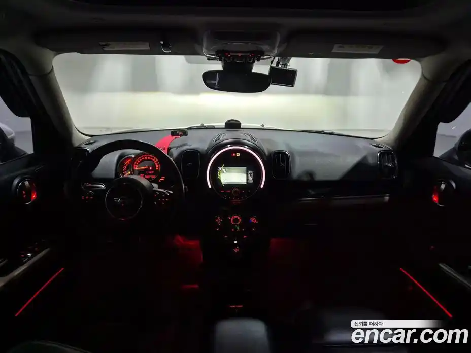 Mini Countryman 2017 2.0 Автомат в Москве № 156320, фото 9