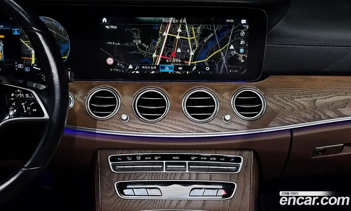 Mercedes-Benz E-Class 2021 2.0 Автомат в Москве № 161420, фото 14