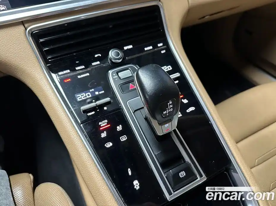 Porsche Panamera 2018 3.0 Автомат в Москве № 165682, фото 13