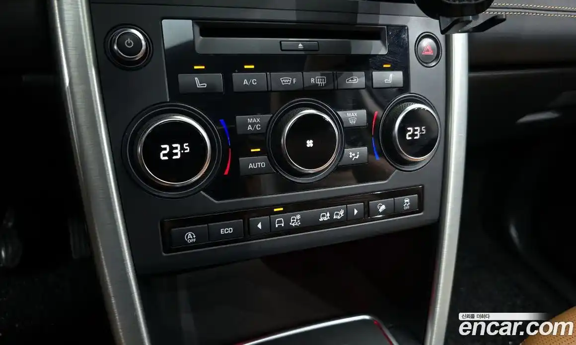 Land Rover Discovery Sport 2019 2.0 Автомат в Москве № 166375, фото 16