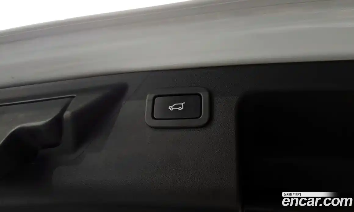 Land Rover Discovery Sport 2019 2.0 Автомат в Москве № 166375, фото 20