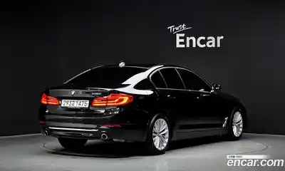 BMW 5-Series 2019 2.0 Автомат в Москве № 190308, миниатюра 2