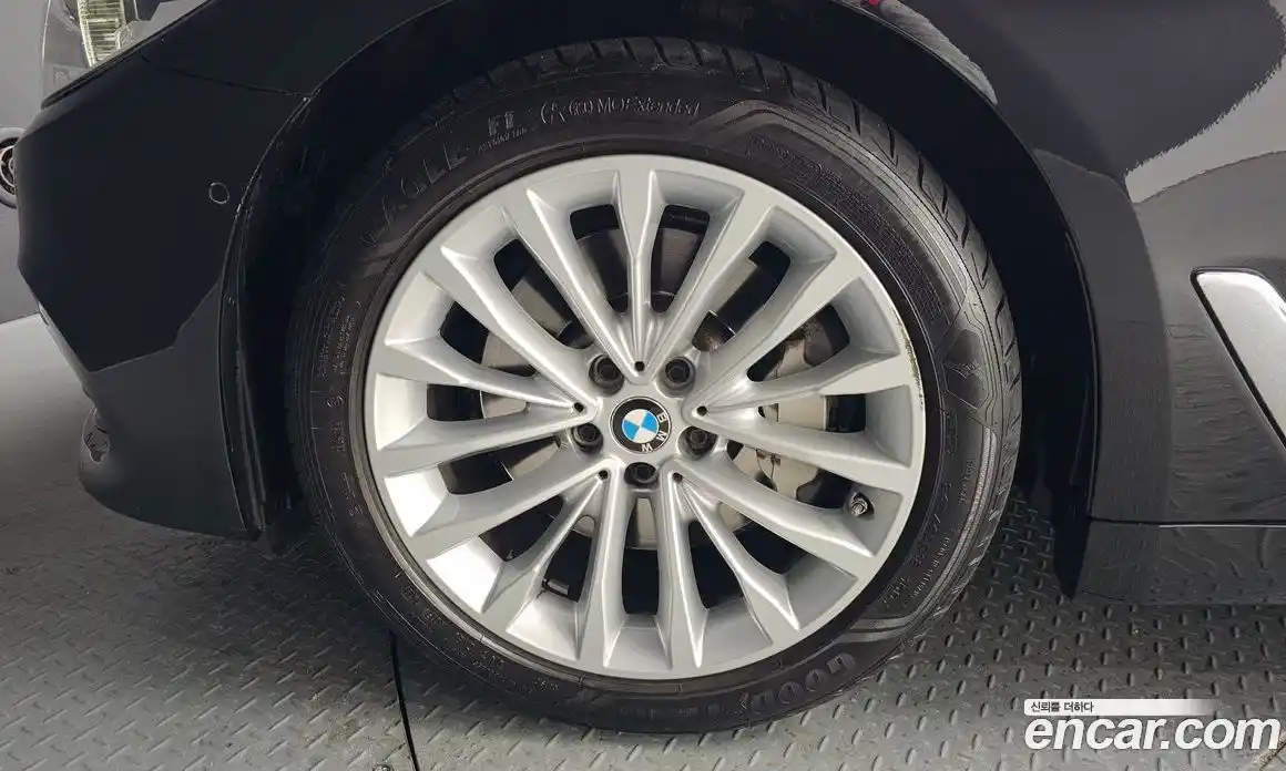 BMW 5-Series 2019 2.0 Автомат в Москве № 190308, фото 5