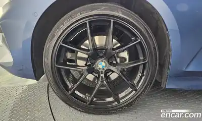 BMW 3-Series 2023 2.0 Автомат в Москве № 191304, миниатюра 5