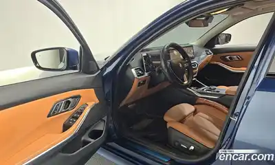 BMW 3-Series 2023 2.0 Автомат в Москве № 191304, миниатюра 10