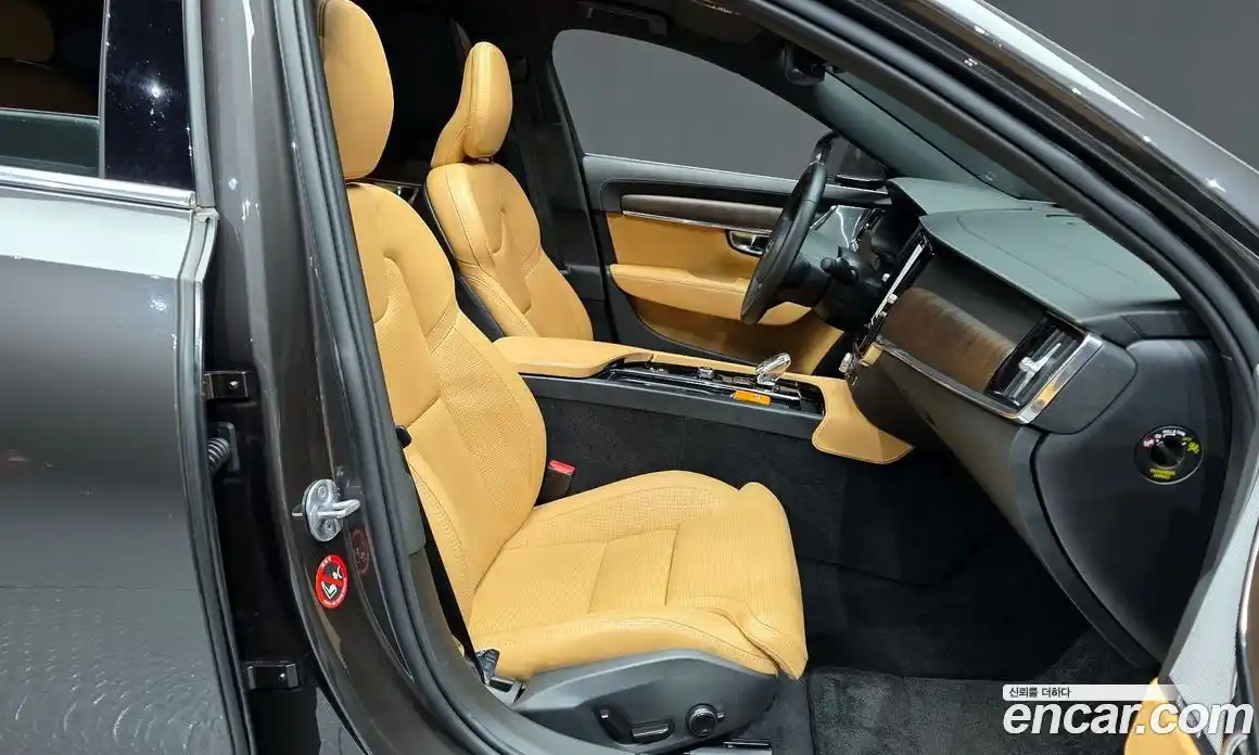 Volvo S90 2023 2.0 Автомат в Москве № 196914, фото 11