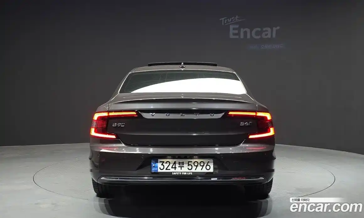 Volvo S90 2023 2.0 Автомат в Москве № 196914, фото 4