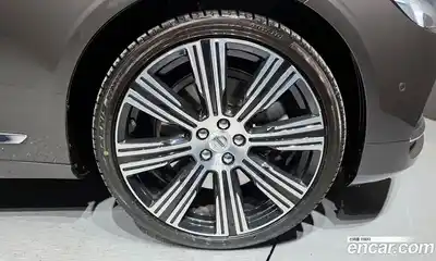 Volvo S90 2023 2.0 Автомат в Москве № 196914, миниатюра 5