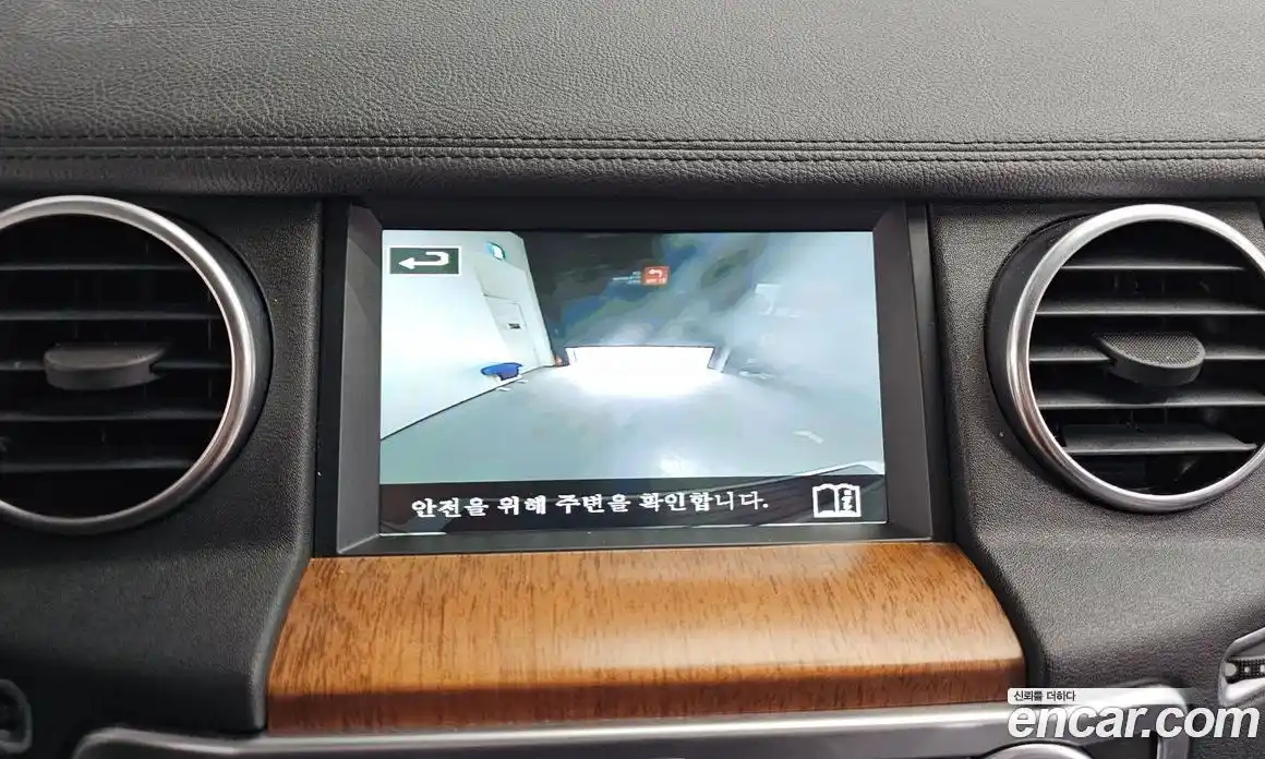 Land Rover Discovery 2016 3.0 Автомат в Москве № 198187, фото 16