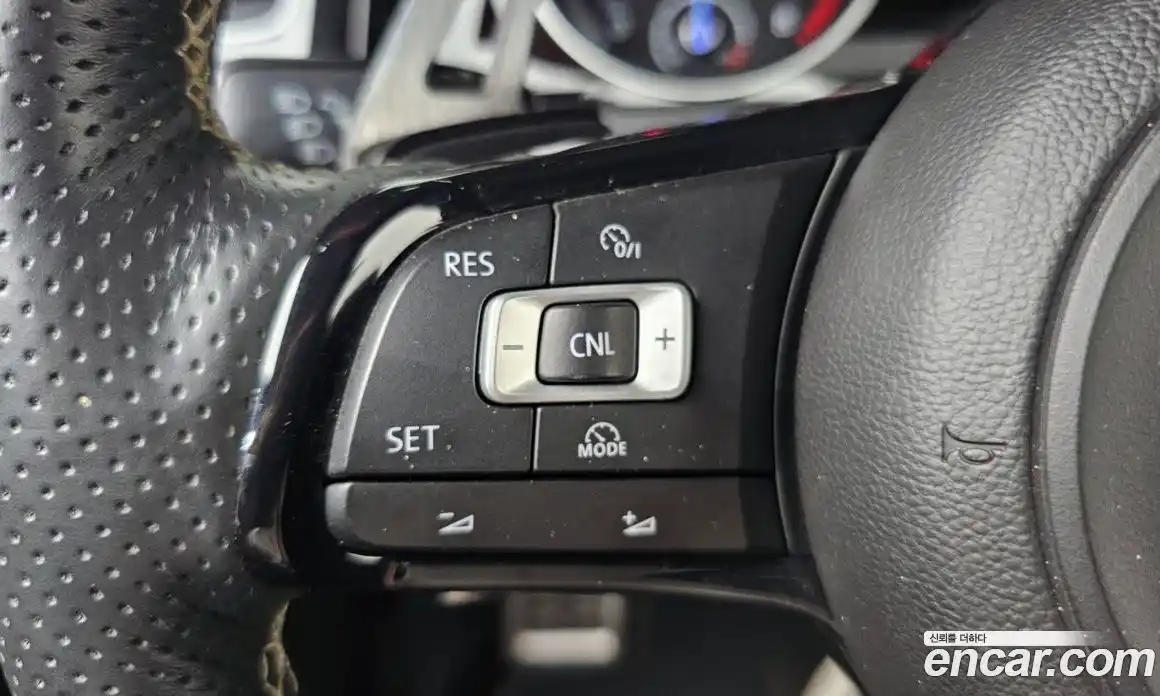 Volkswagen Golf 2016 2.0 Автомат в Москве № 199262, фото 17