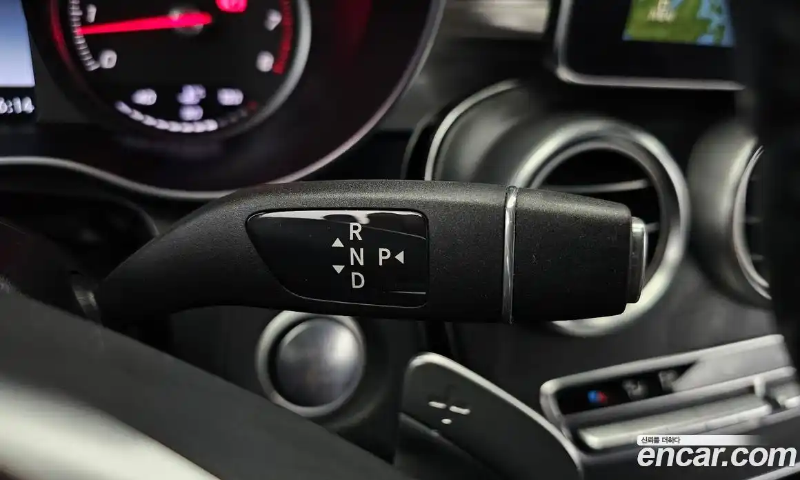 Mercedes-Benz C-Class 2016 2.0 Автомат в Москве № 212016, фото 9