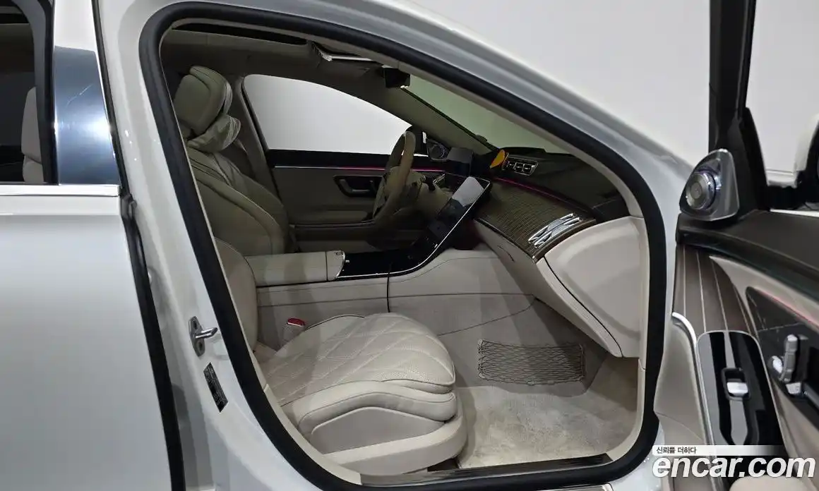 Mercedes-Benz S-Class 2023 6.0 Автомат в Москве № 219922, фото 11