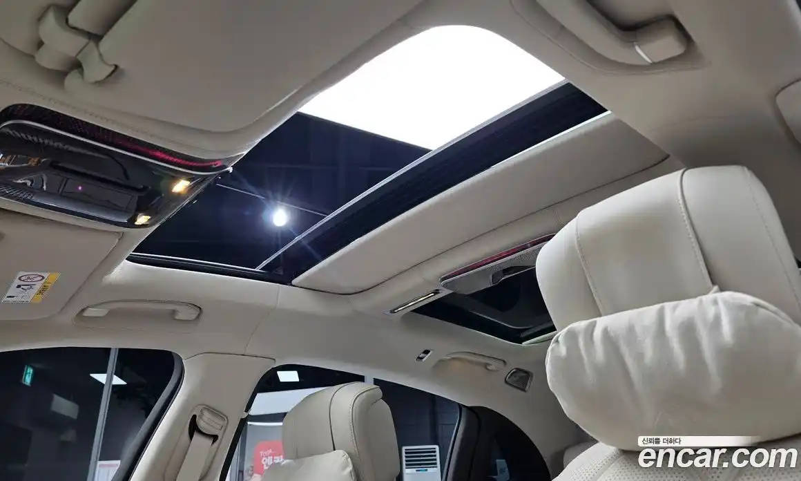 Mercedes-Benz S-Class 2023 6.0 Автомат в Москве № 219922, фото 19