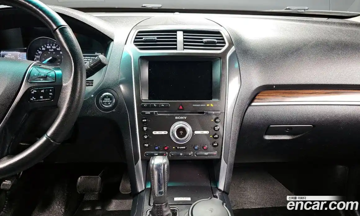 Ford Explorer 2017 2.3 Автомат в Москве № 255685, фото 14