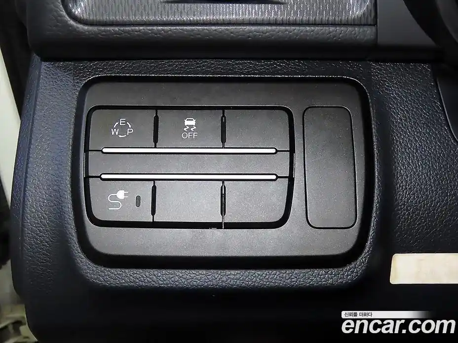 SsangYong TIBOLI 2016 1.6 Автомат в Москве № 324584, фото 15