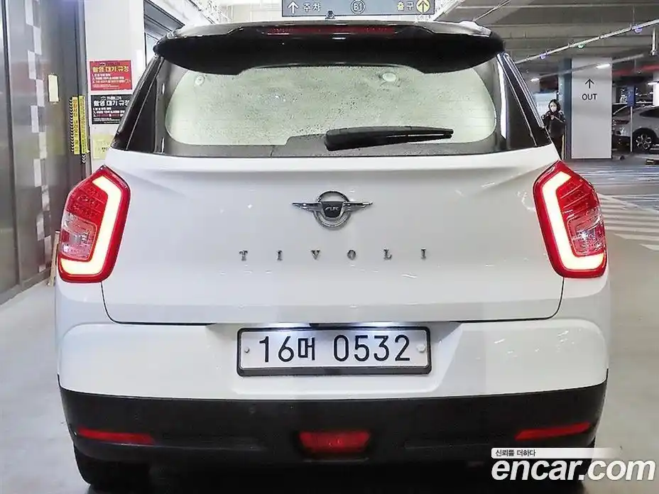 SsangYong TIBOLI 2016 1.6 Автомат в Москве № 324584, фото 5