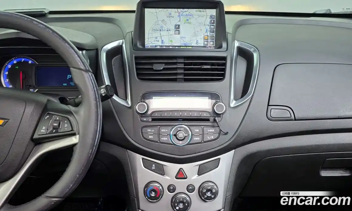 Chevrolet Trax 2015 1.4 Автомат в Москве № 39073, фото 14