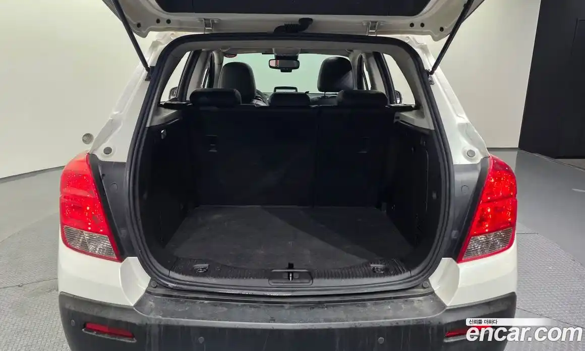 Chevrolet Trax 2015 1.4 Автомат в Москве № 39073, фото 20