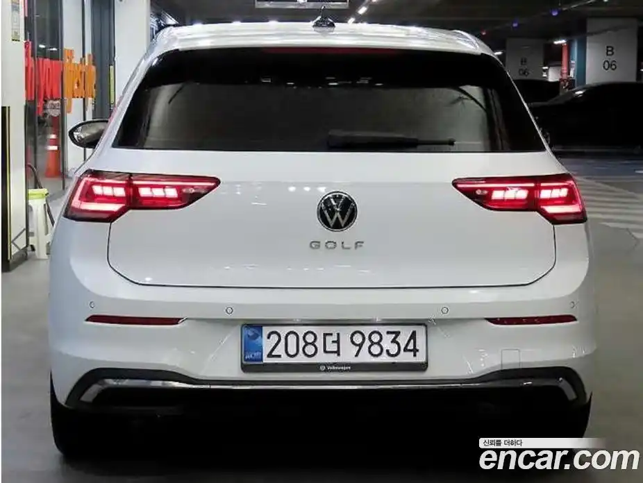 Volkswagen Golf 2025 2.0 Автомат в Москве № 533698, фото 5