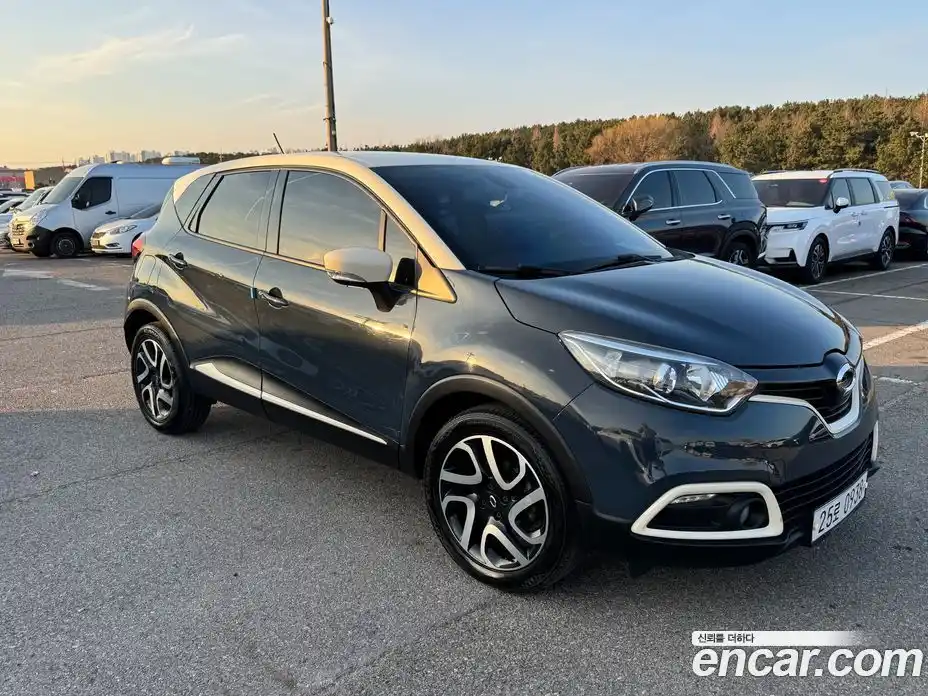 Renault QM3 2016 1.5 Автомат в Москве № 535856, фото 4