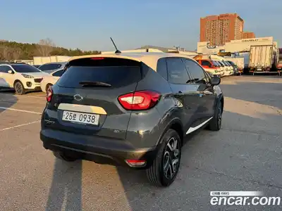 Renault QM3 2016 1.5 Автомат в Москве № 535856, миниатюра 7